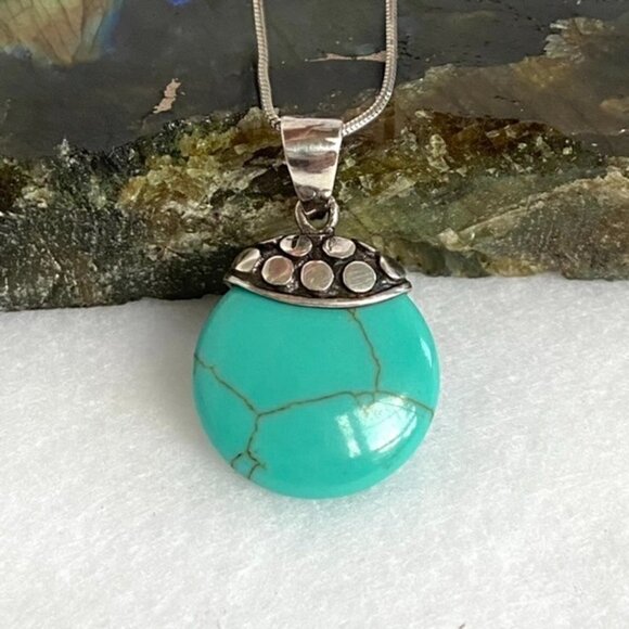 Sterling Silver 925 Round Faux Turquoise Bali Style Pendant Necklace 17" Chain - Picture 3 of 16